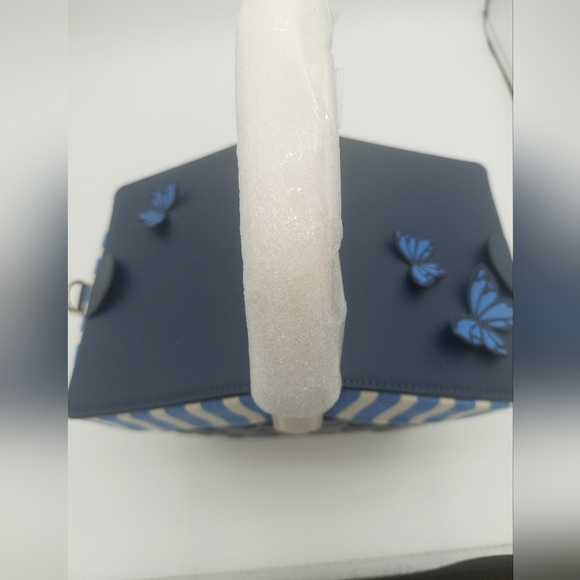 Kate Spade Flutter Fly Picinic Basket Crossbody Bag NWT - Picture 6 of 6